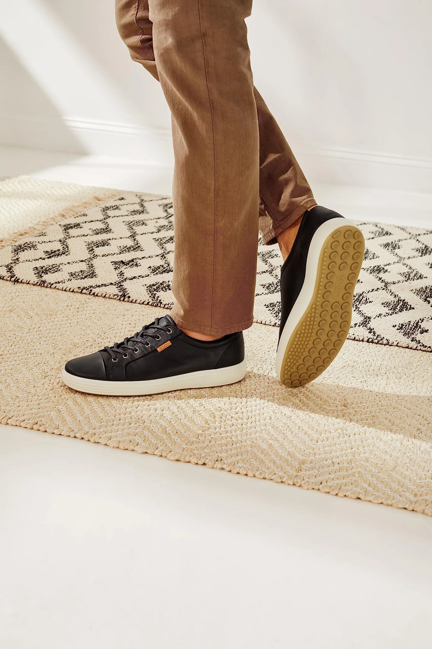 Soft 7 Sneaker - Men