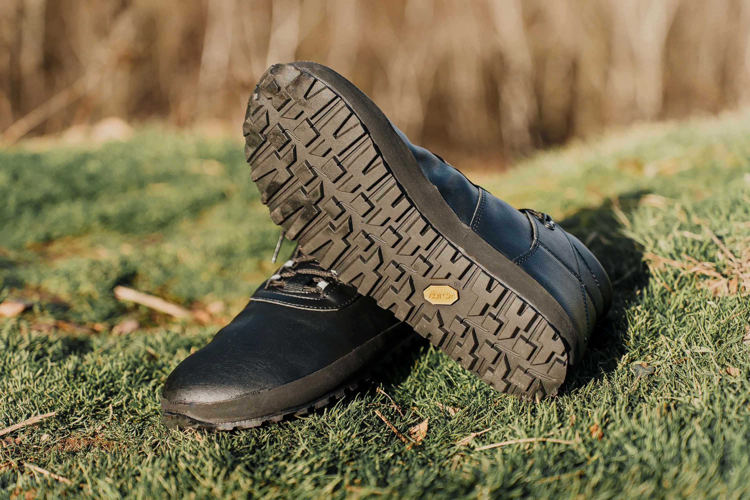 Women's Hiker black barefoot ankle trekking boots