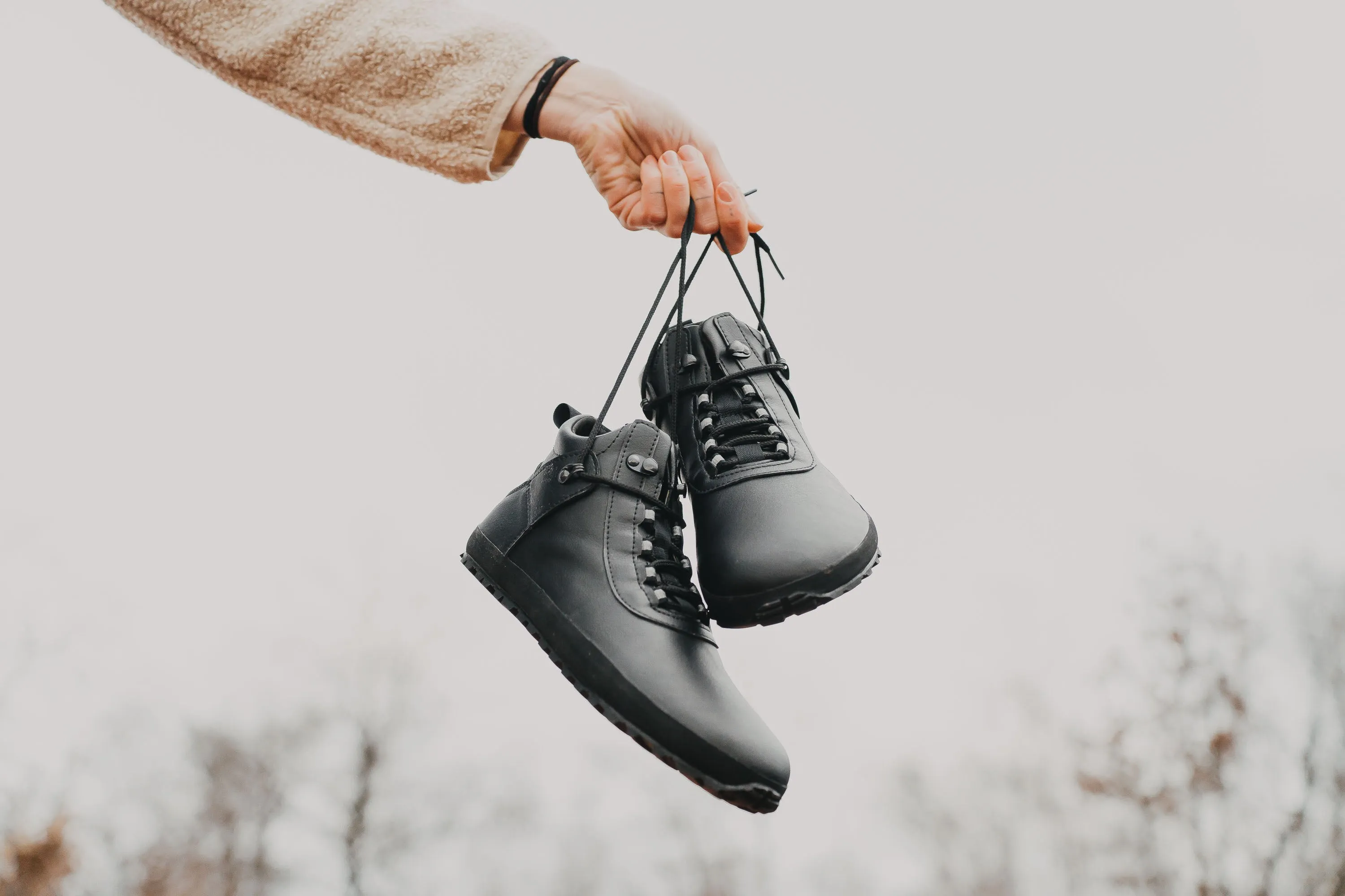 Women's Hiker black barefoot ankle trekking boots